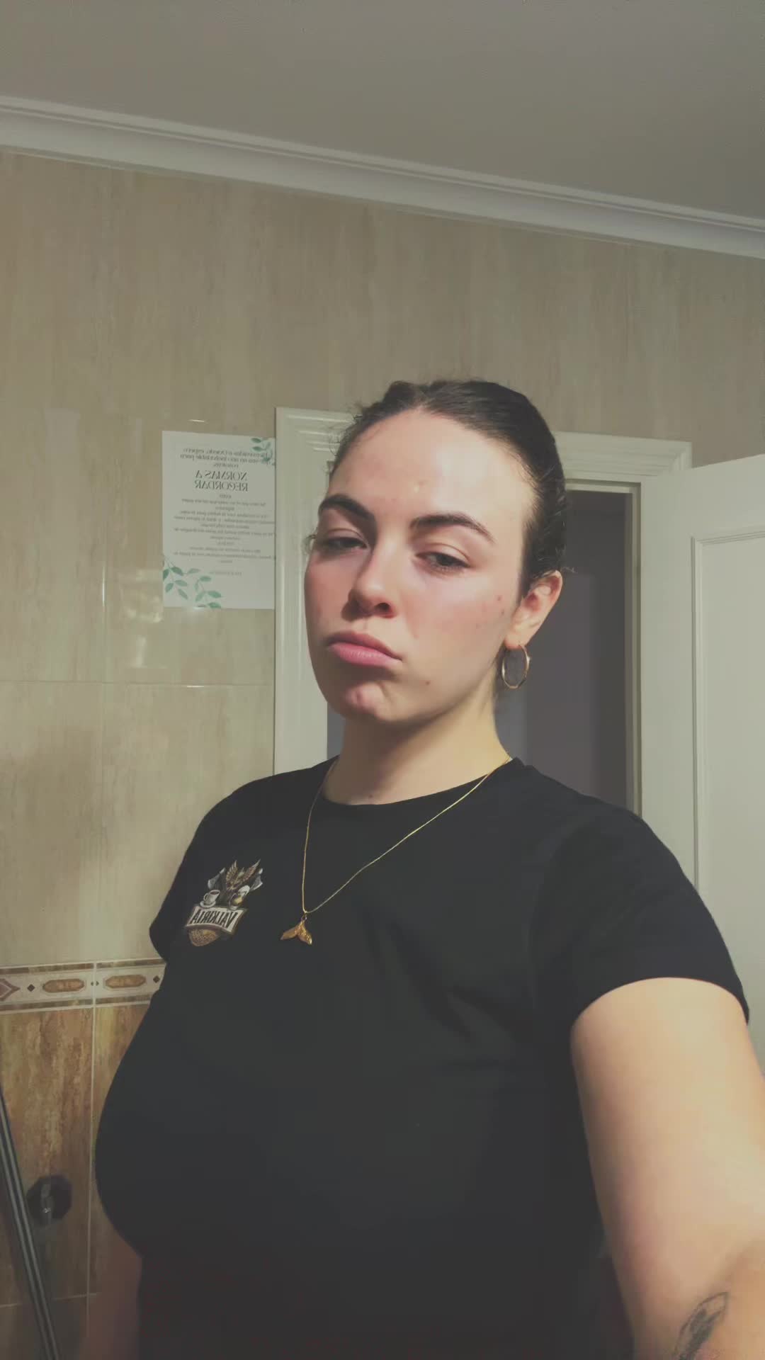 @c.tuurr