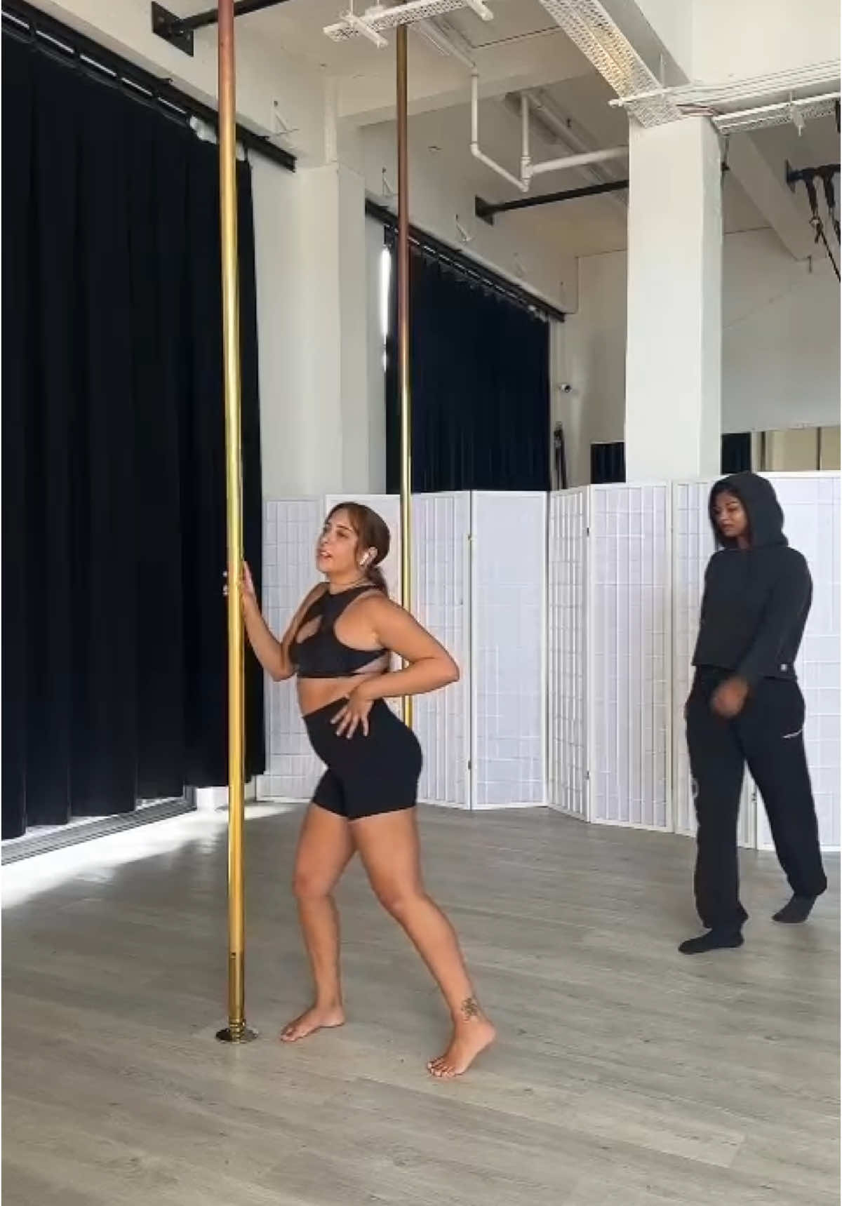 @Achieve Pole Studio