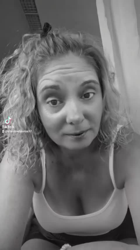 @Krisztinakisfalvi