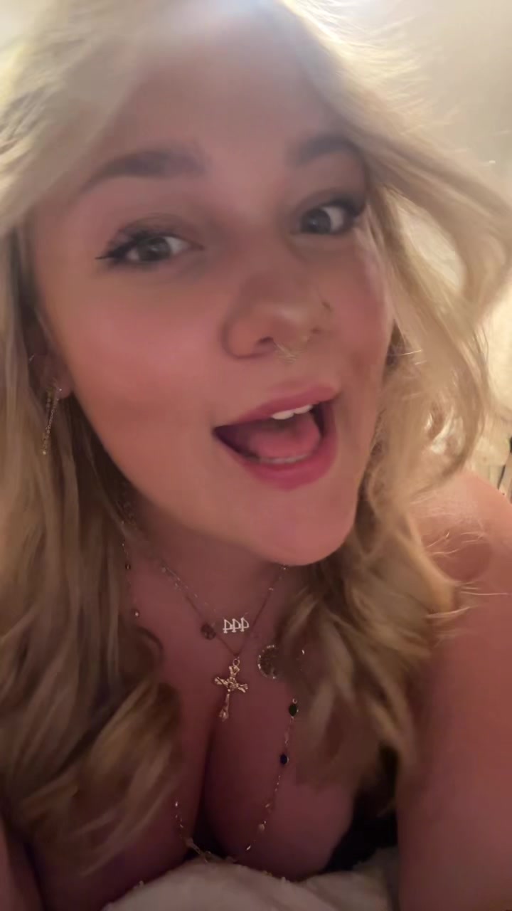 @julia