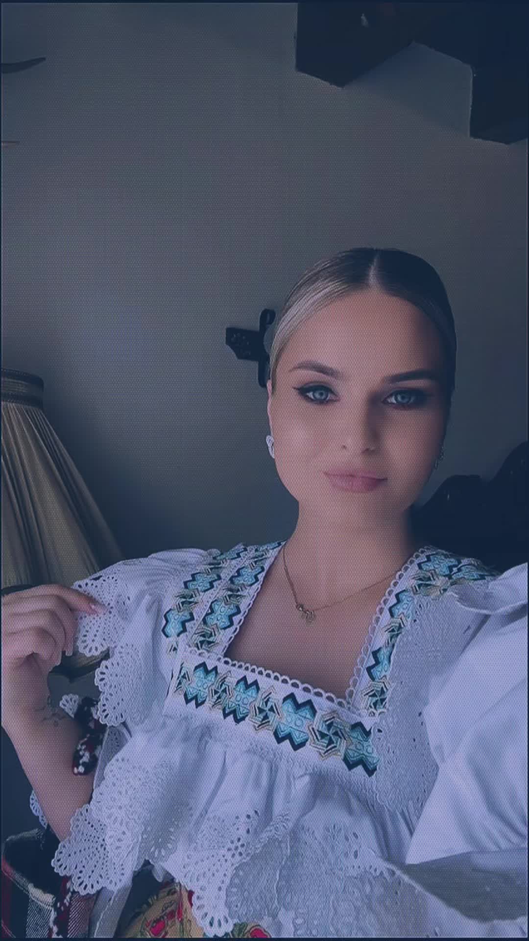 @𝒜𝒹ℯ𝓁𝒶 𝒜𝒹ℯ🎭