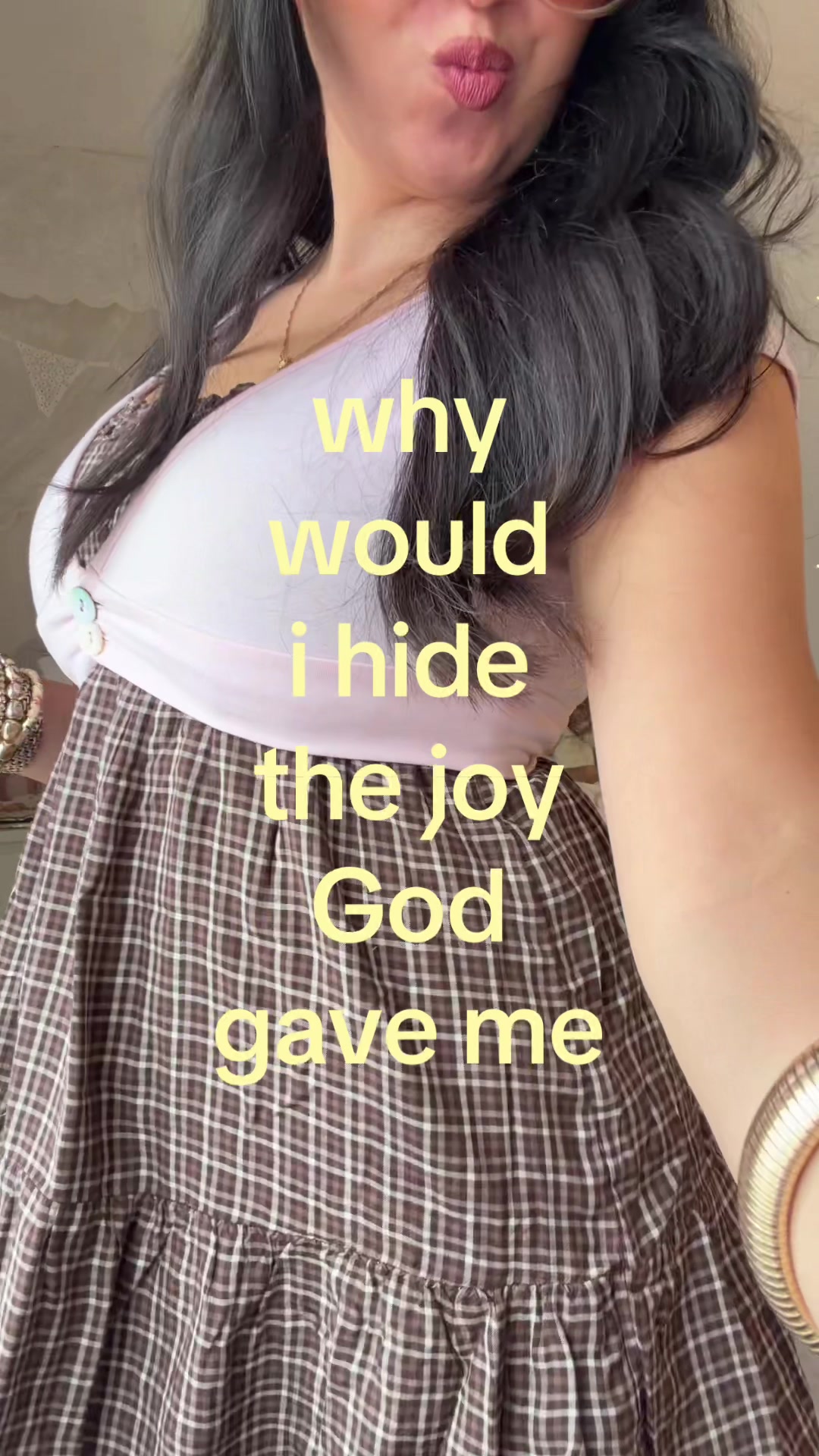 @𝐄𝐥𝐥𝐞 ౨ৎ