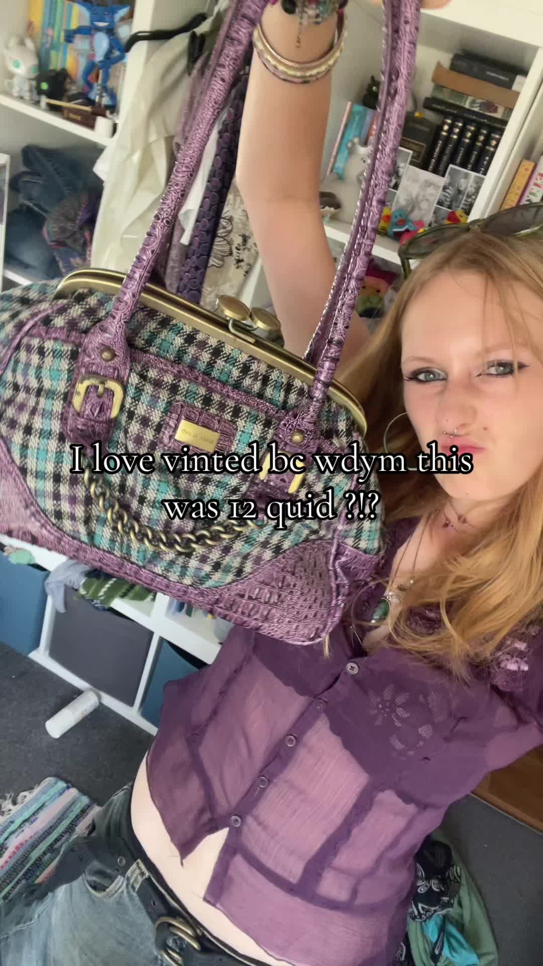 @.・。.・゜✭・.・✫・