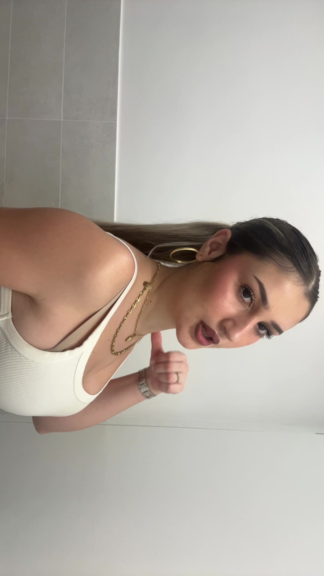 @𝐌𝐚𝐭𝐲🎀