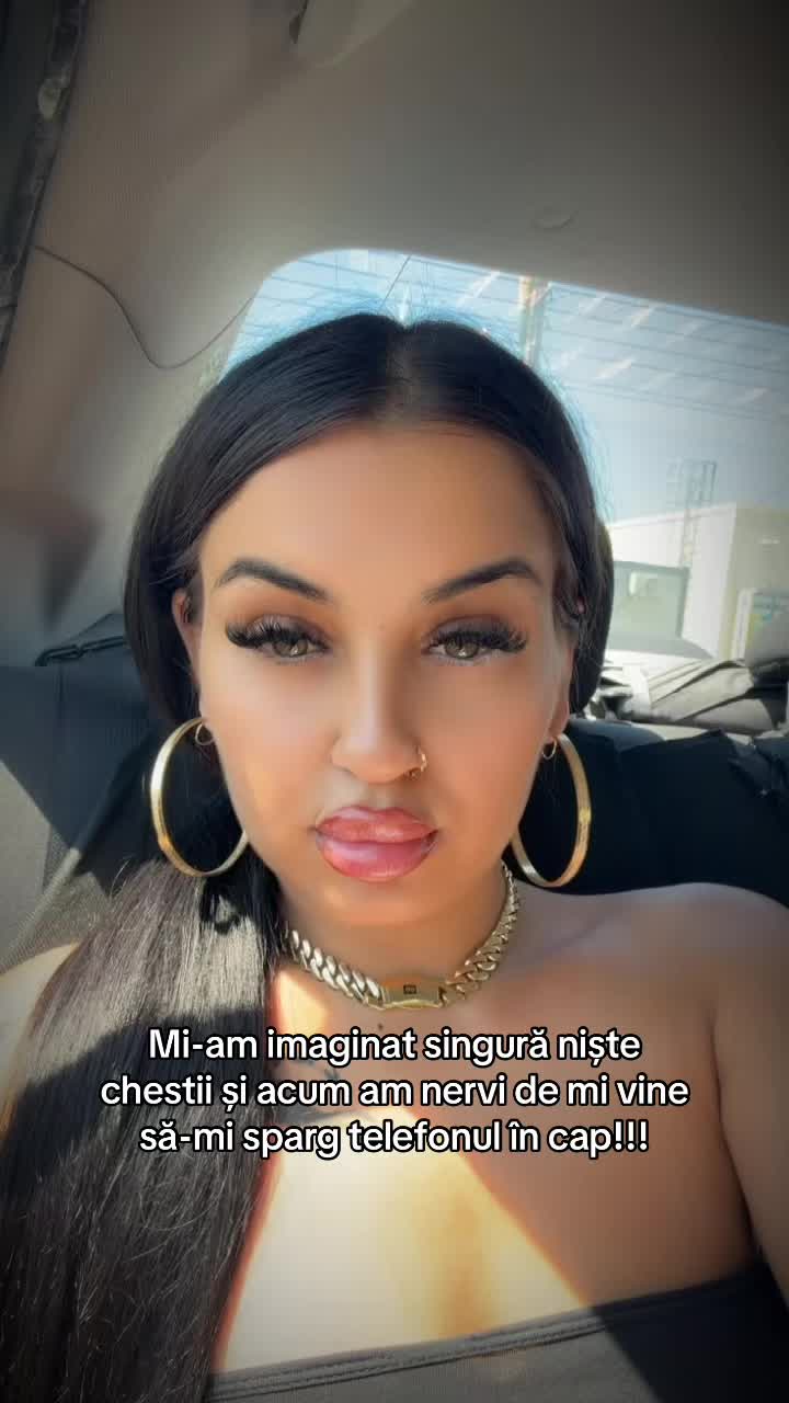 @Melania_marya25