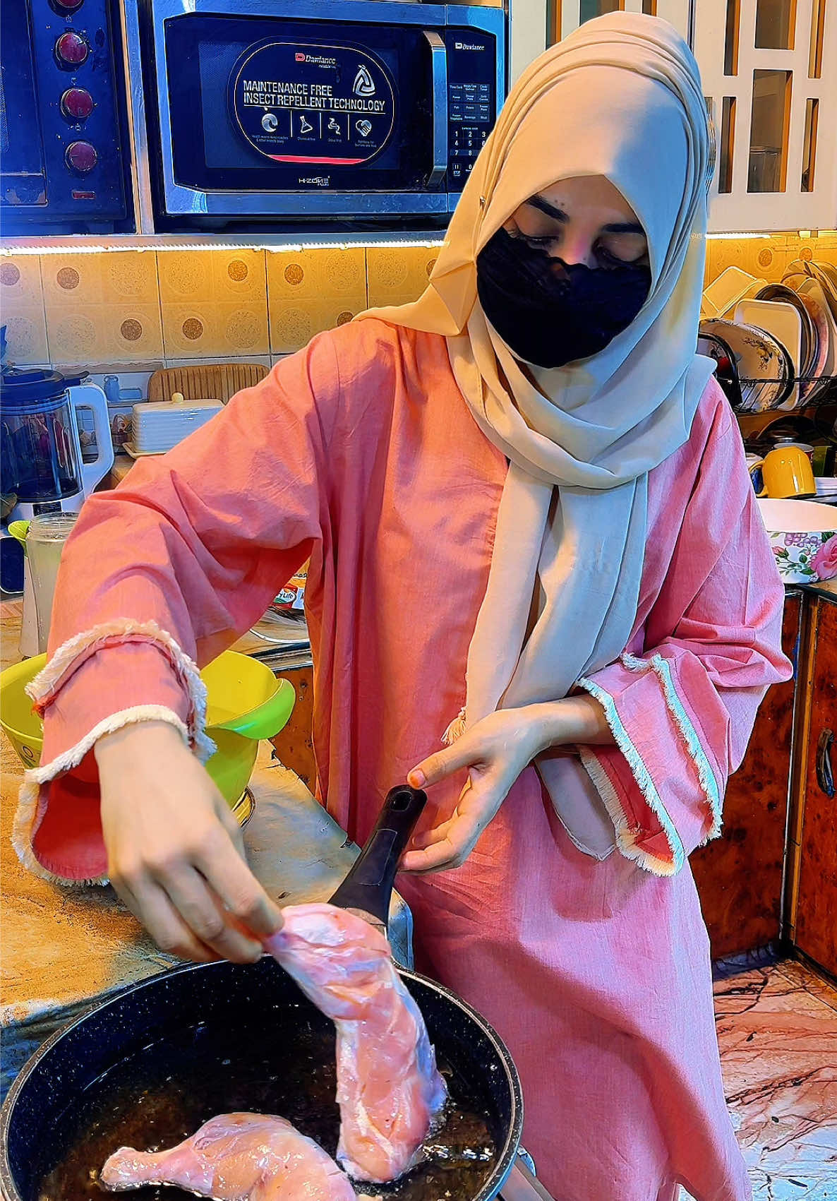 @Saliha Life Vlogs