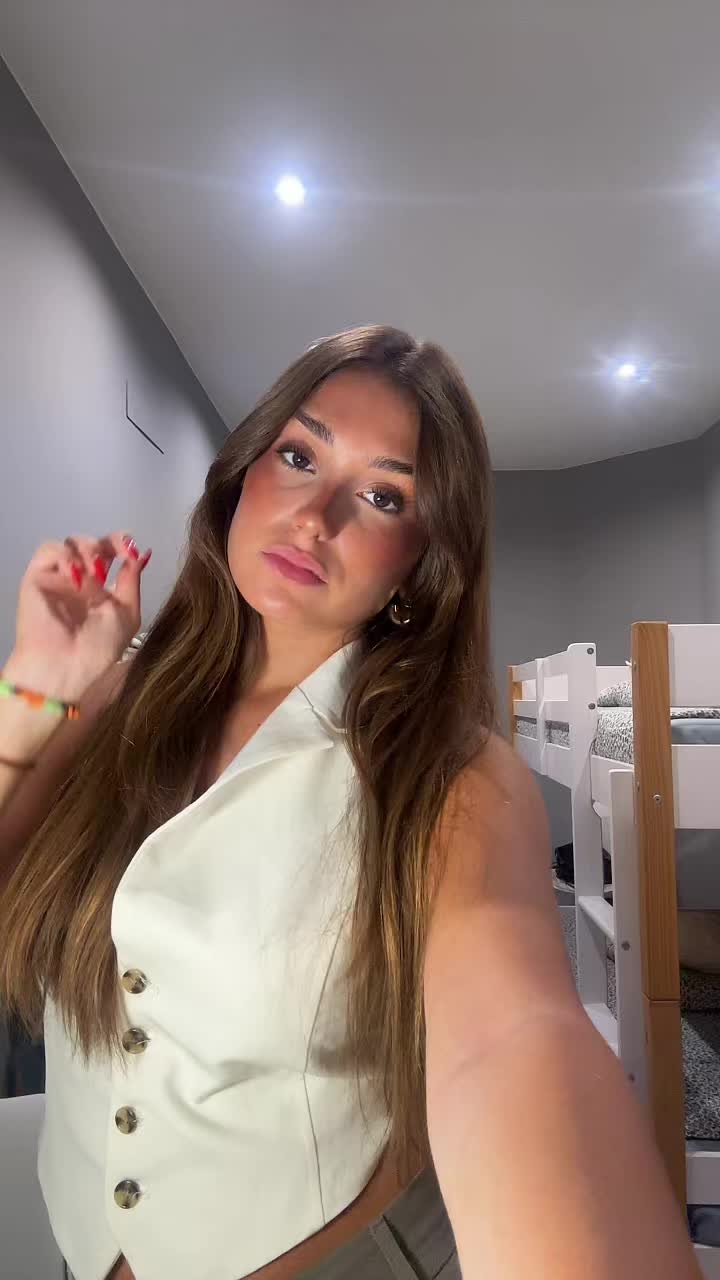 @jimenaaznar