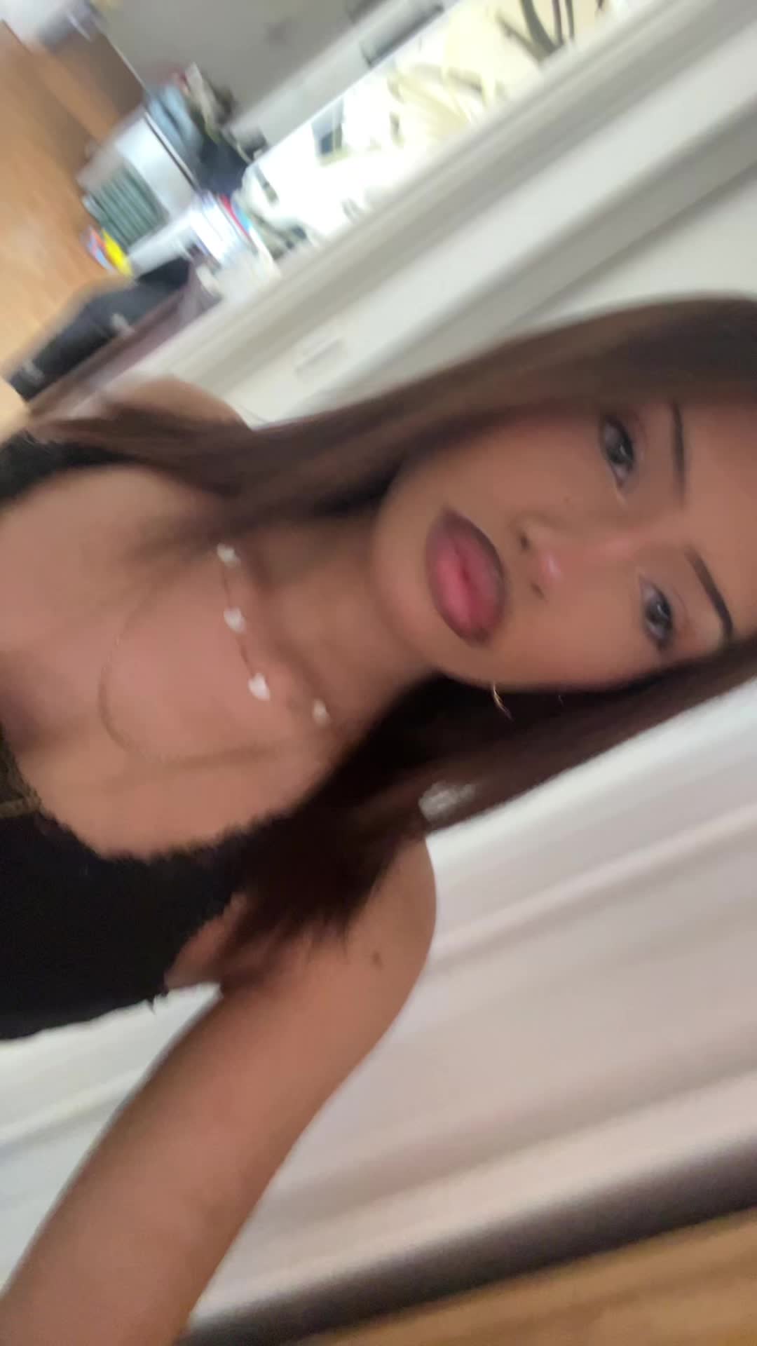 @louise👅