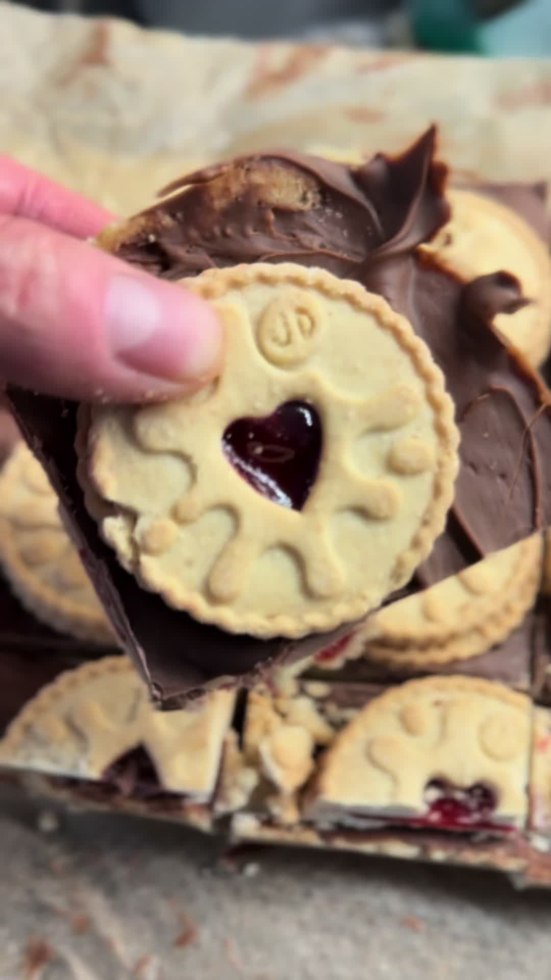 @LiveLikeLinden