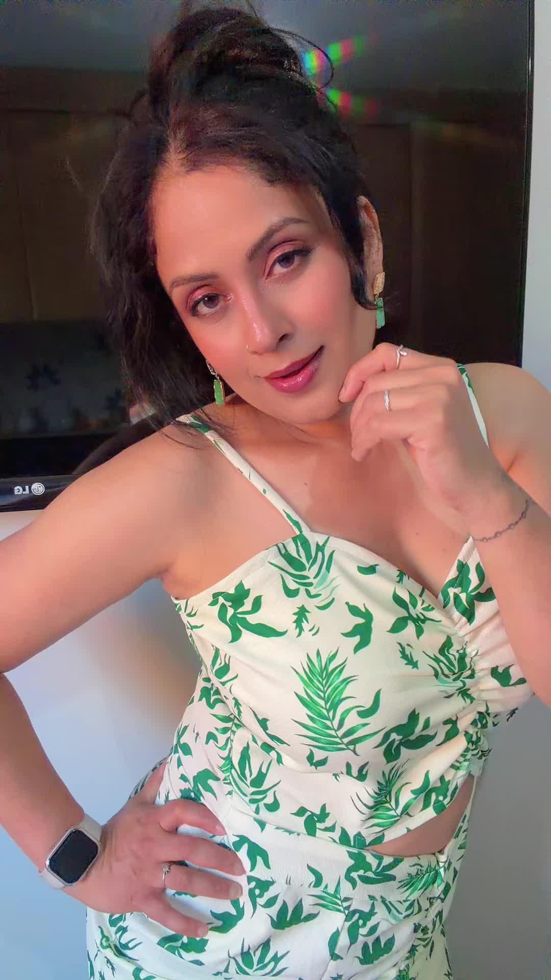 @🧿Nisha🧿