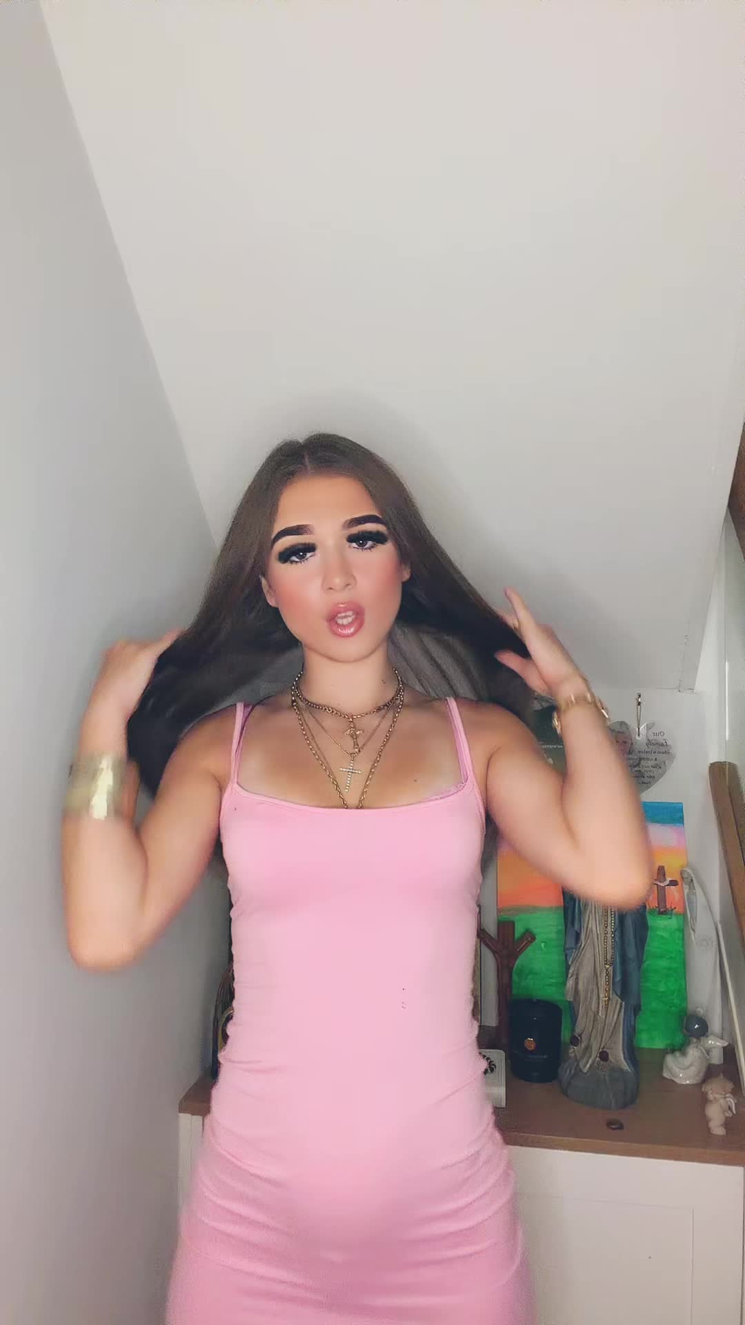 @𝓑𝓮𝓵𝓵𝓪-𝓫𝓸𝓸♛