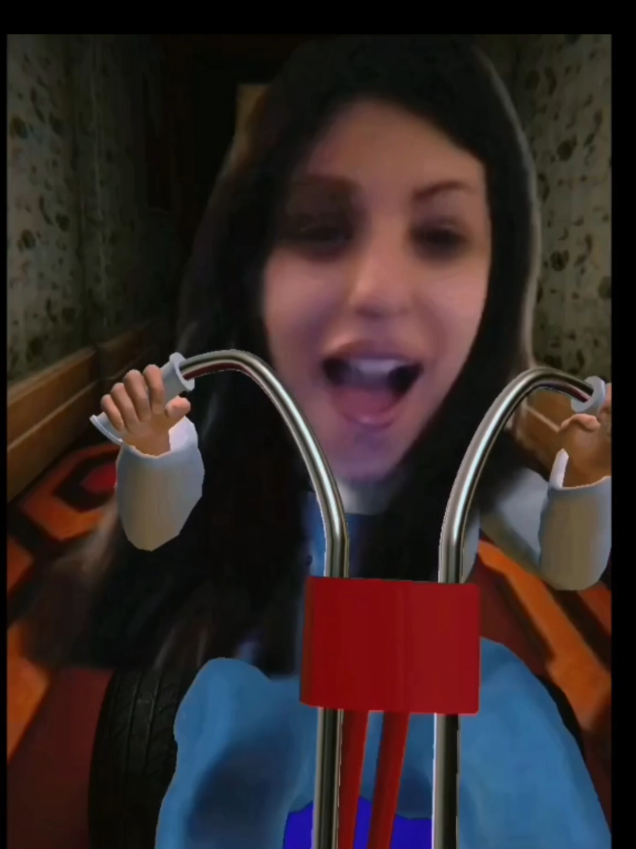 @Elisa Esposito