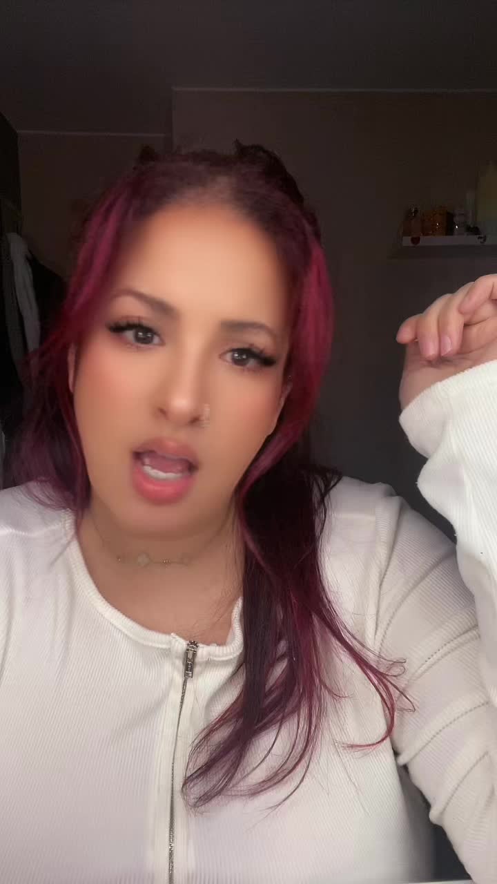@UneApoutchouCurly