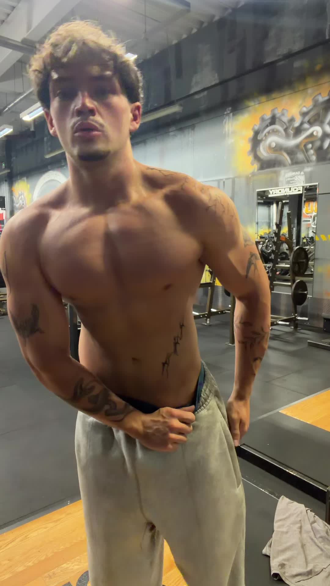 @efangym
