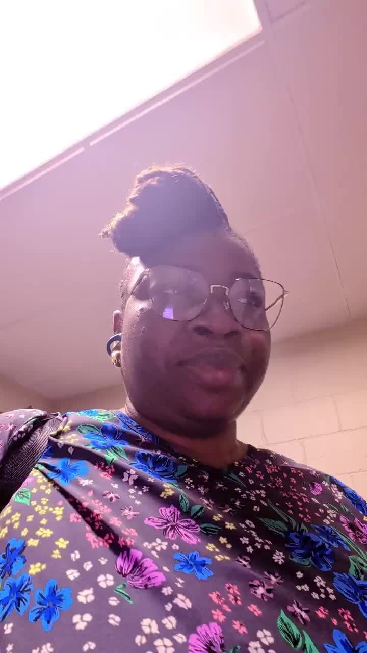 @delalivonoo