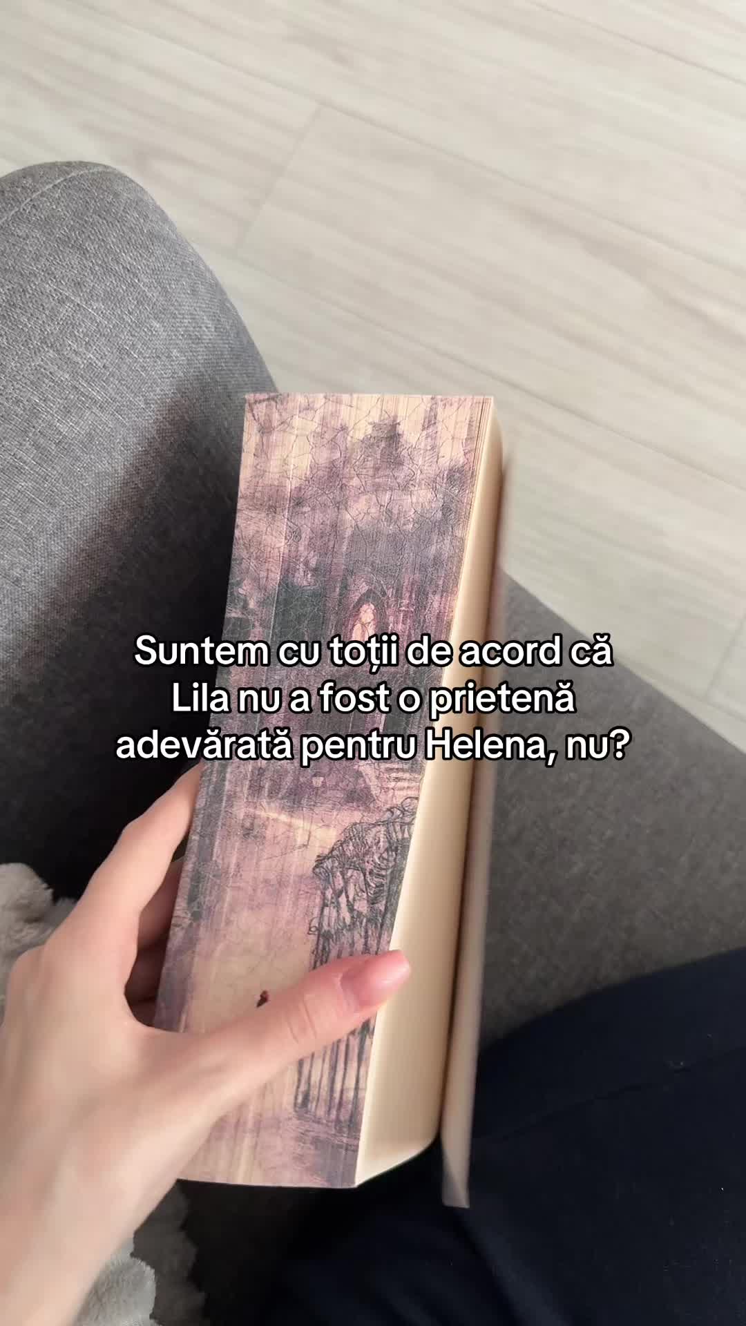 @Ioana is reading 🎀