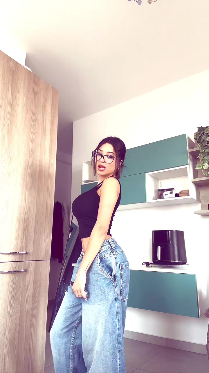 @steliaa