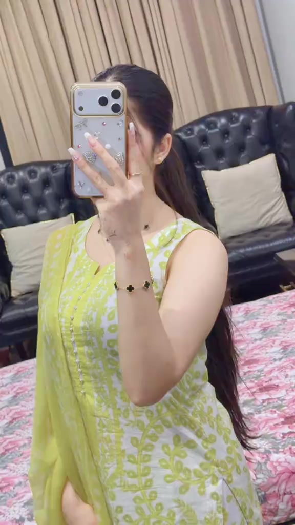 @𝐢𝐭𝒙-soni-𝒌𝒖𝒓𝒊👅