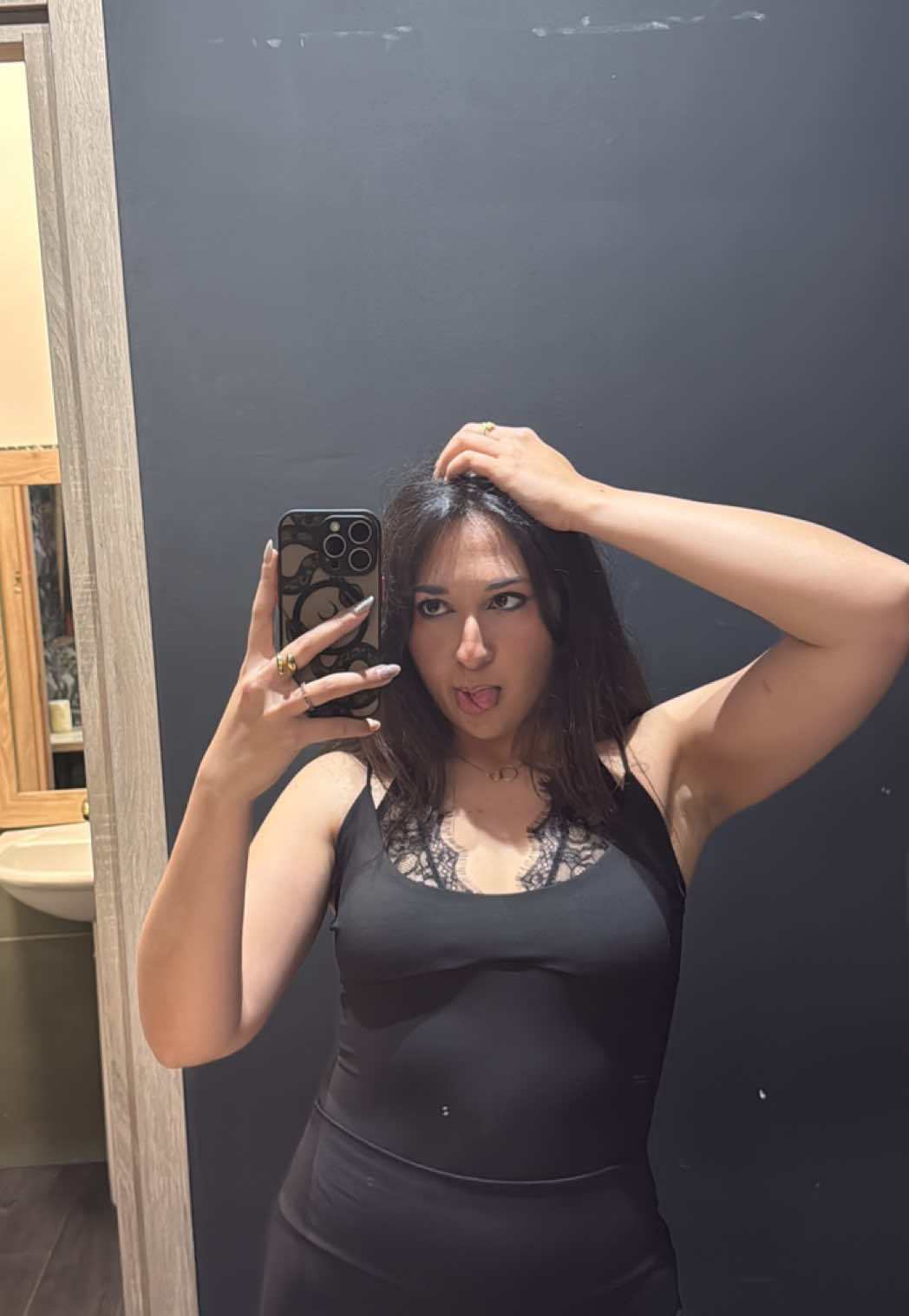 @itspiahere_