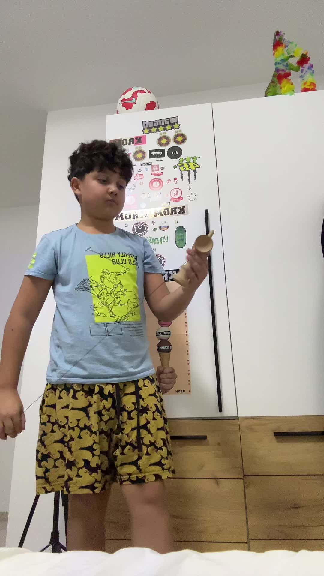 @Mathias cu kendama
