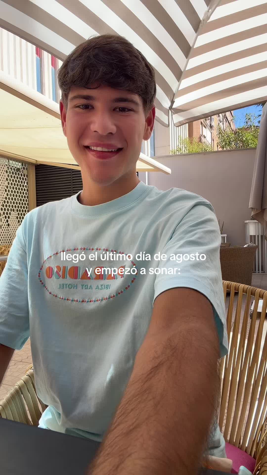 @Juan García