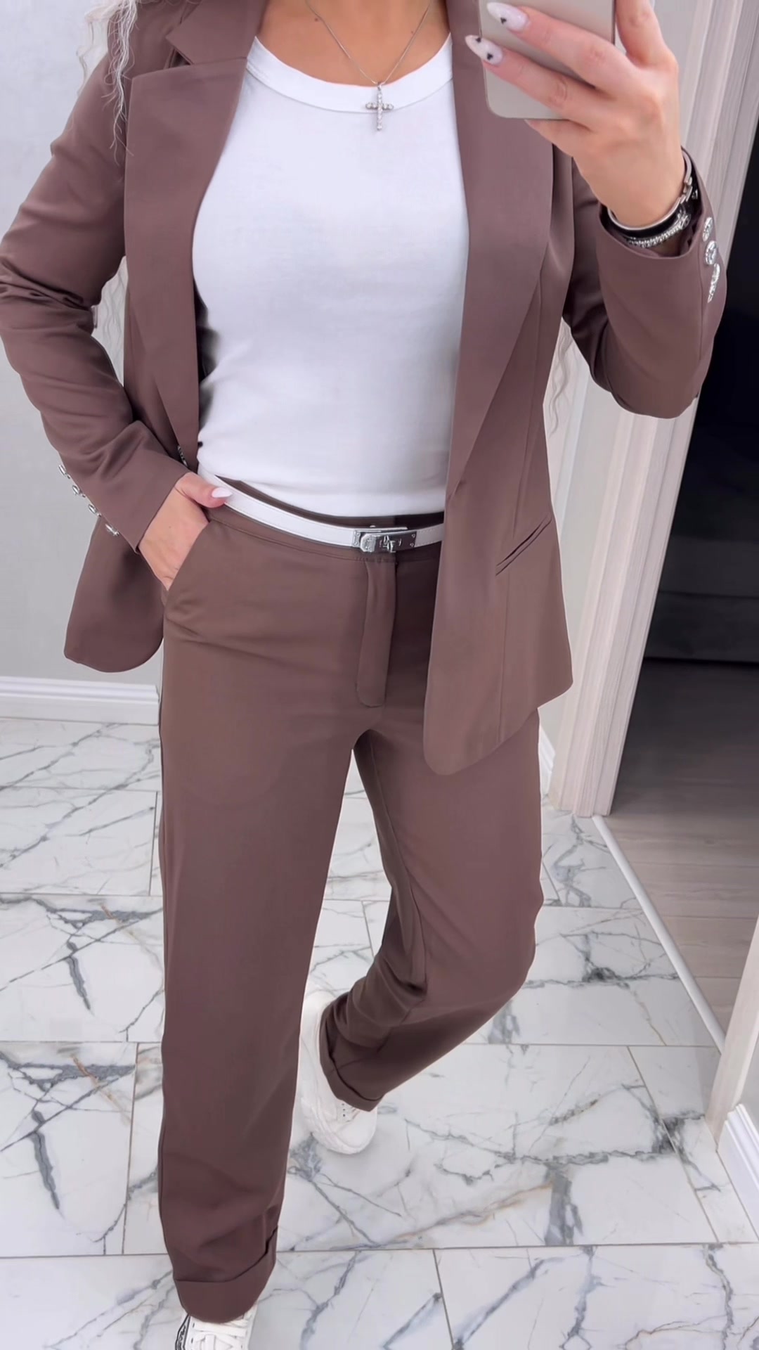 @Damamodnaia