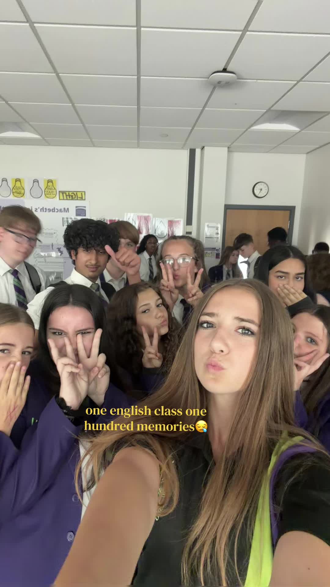 @phoebespam75