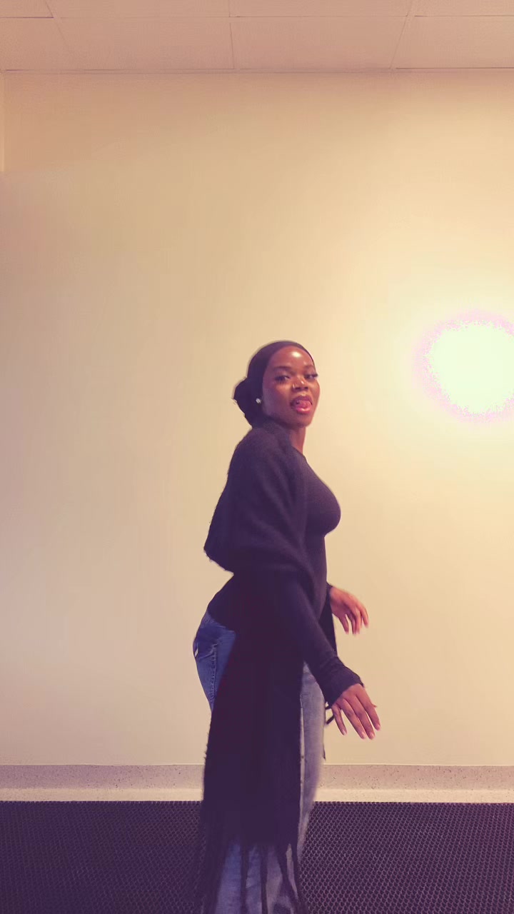 @alia🇧🇮M🇨🇩🤙🏾