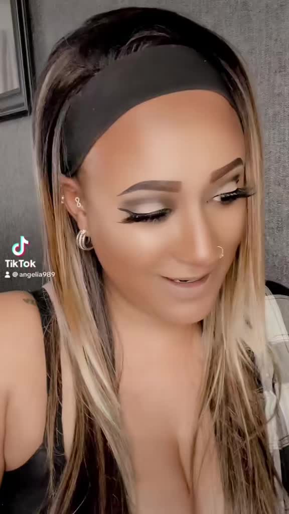 @Angelia