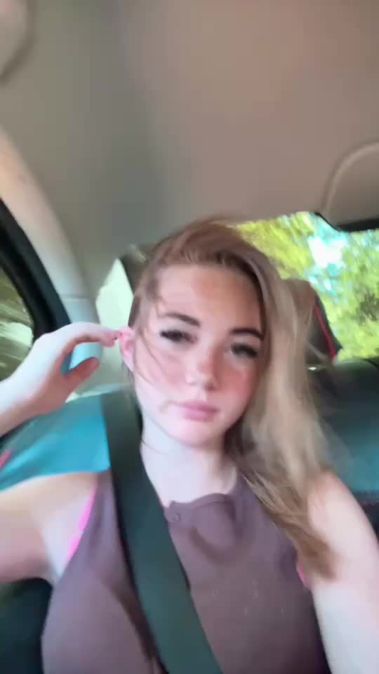 @𝐁𝐞𝐥𝐥𝐞𝐥𝐨𝐮𝐢𝐬𝐞𝐟𝐨𝐫𝐝
