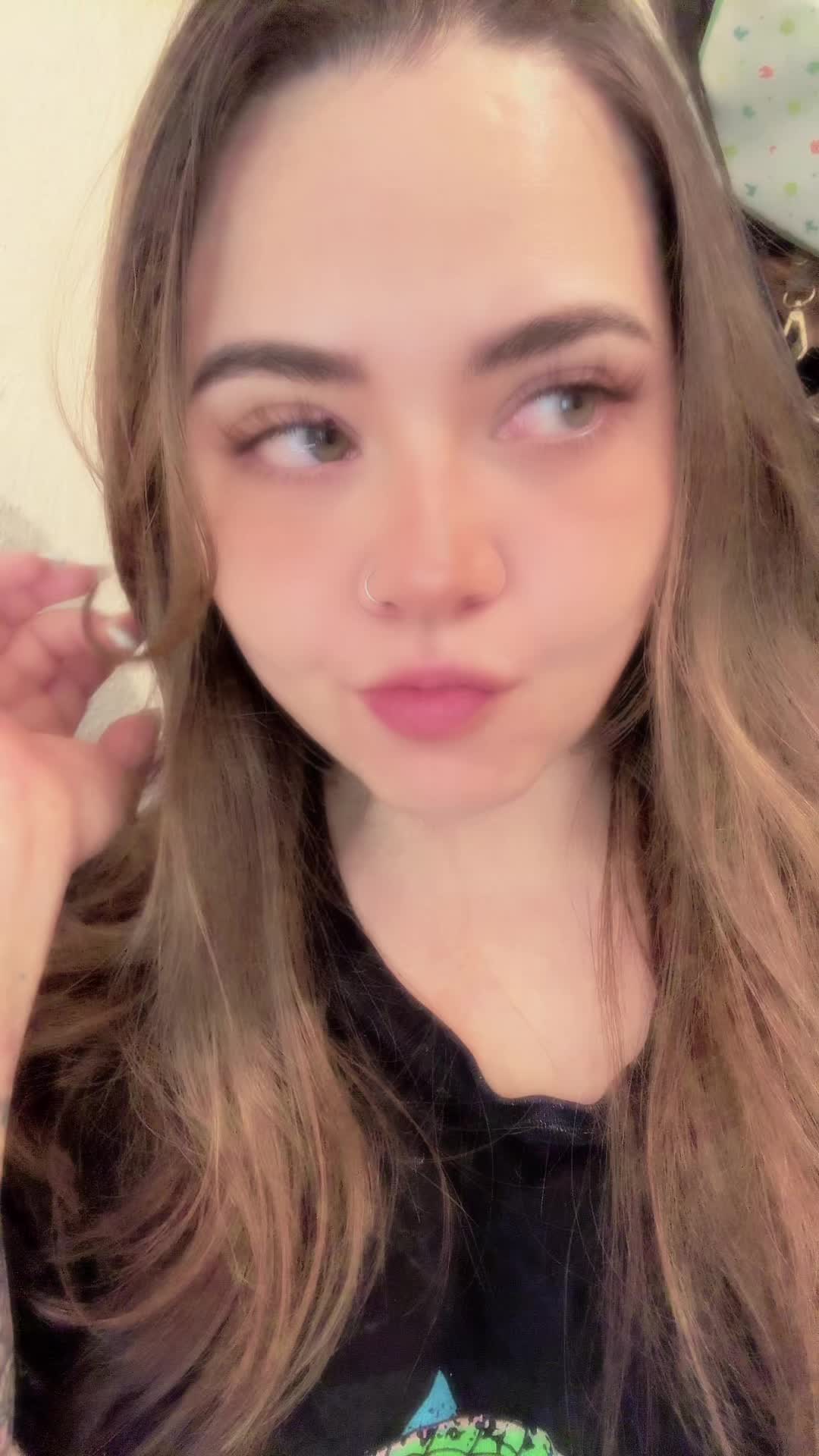 @Saesly M. Bunyta 🐰