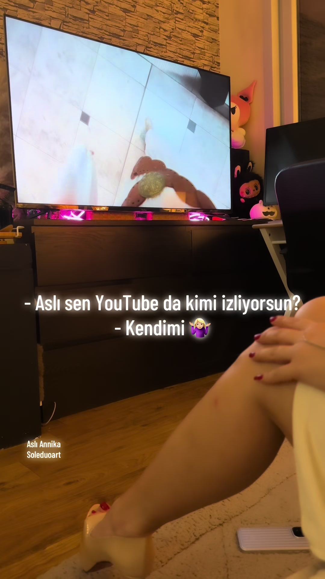 @Aslı Annika