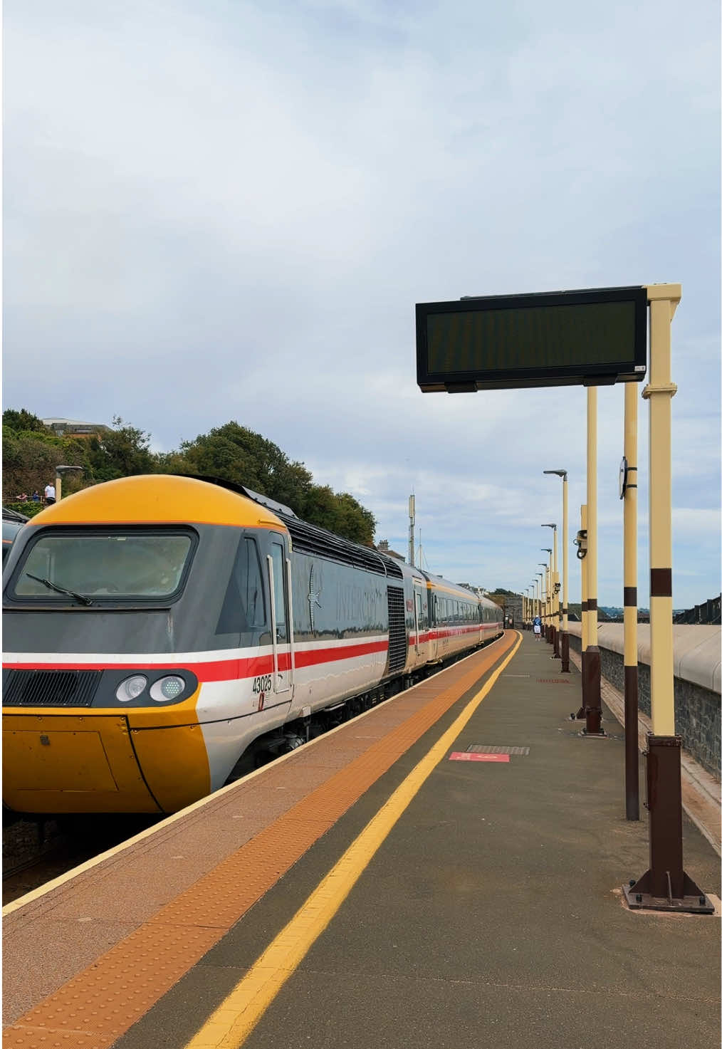 @I ❤️ Trains
