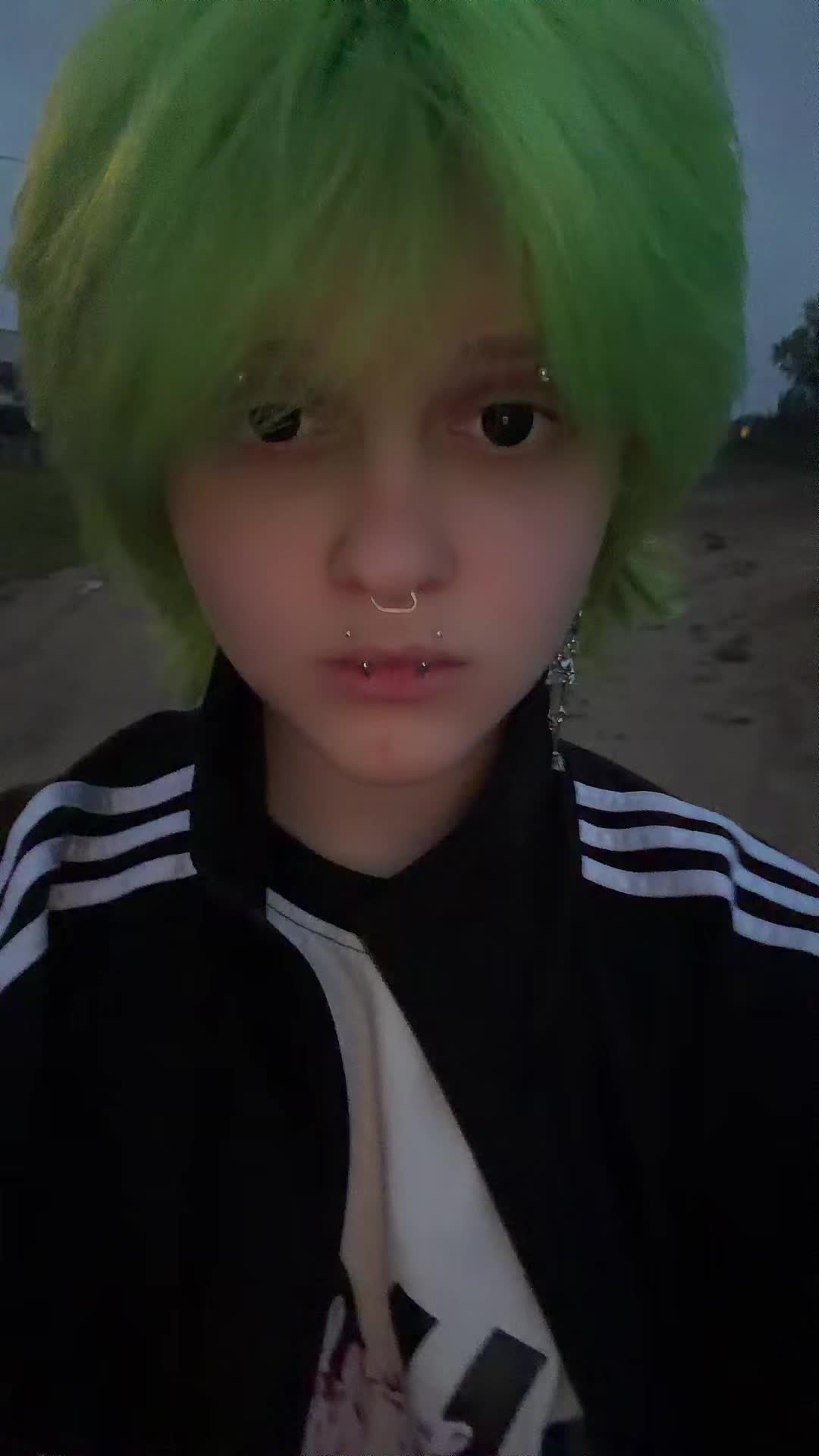 @Мама пушин🙀