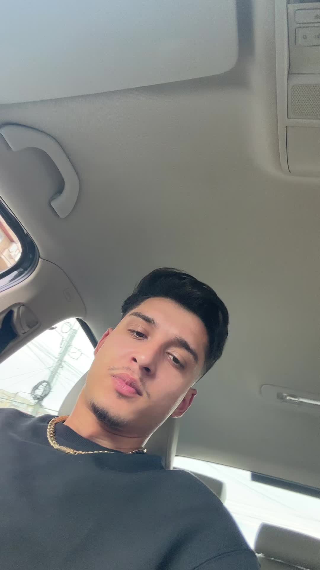 @AlecsandruMaryo