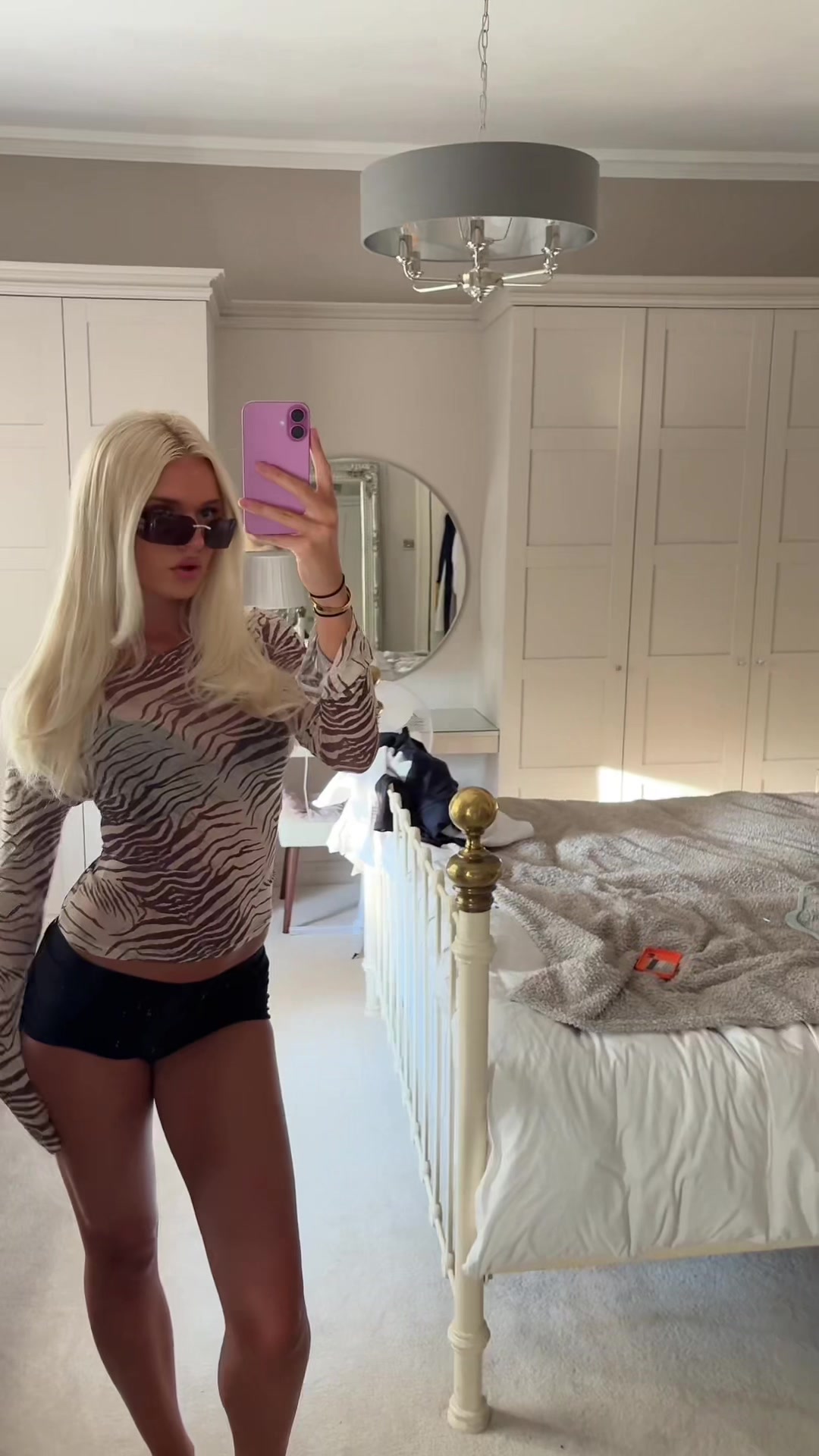 @Sophia