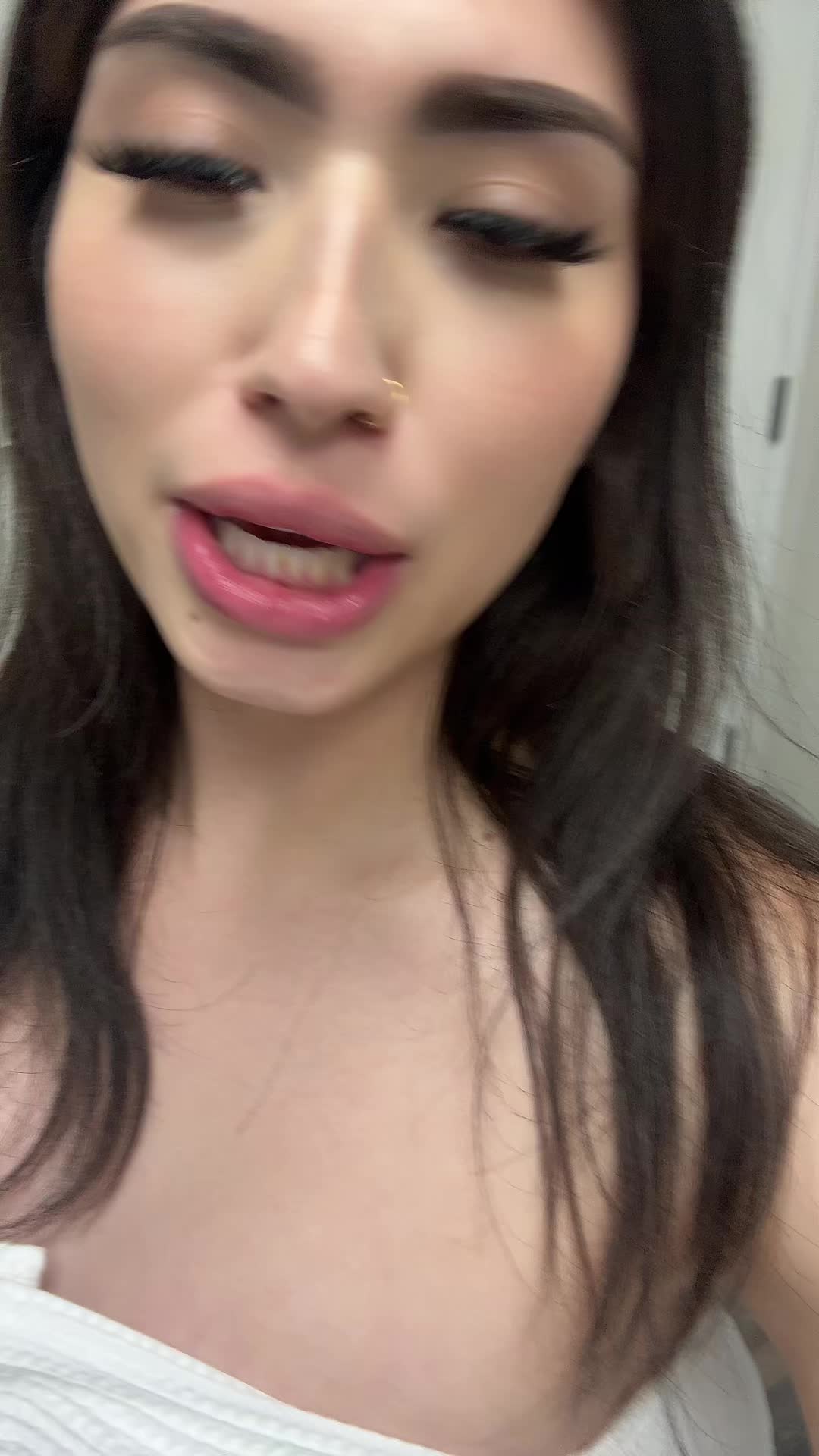 @JulieLechuga