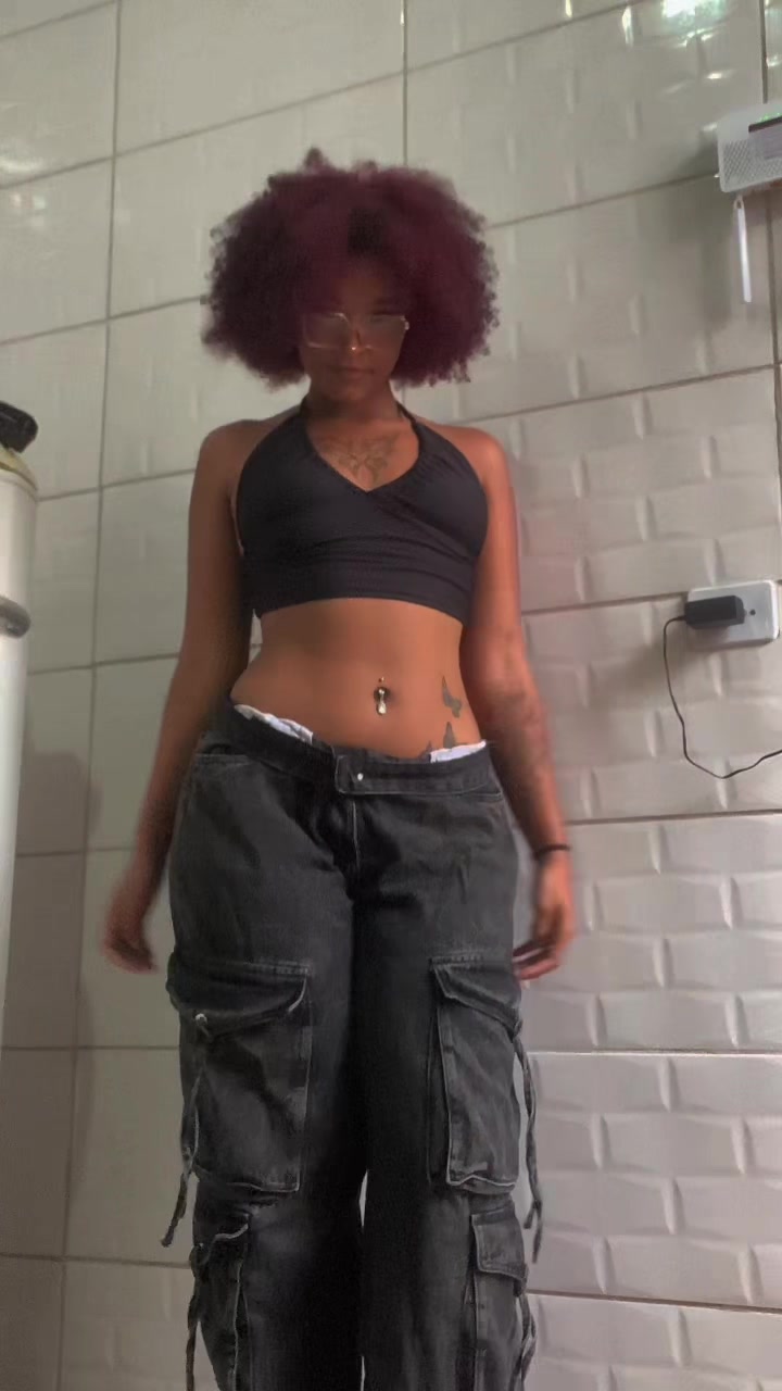 @pretinha