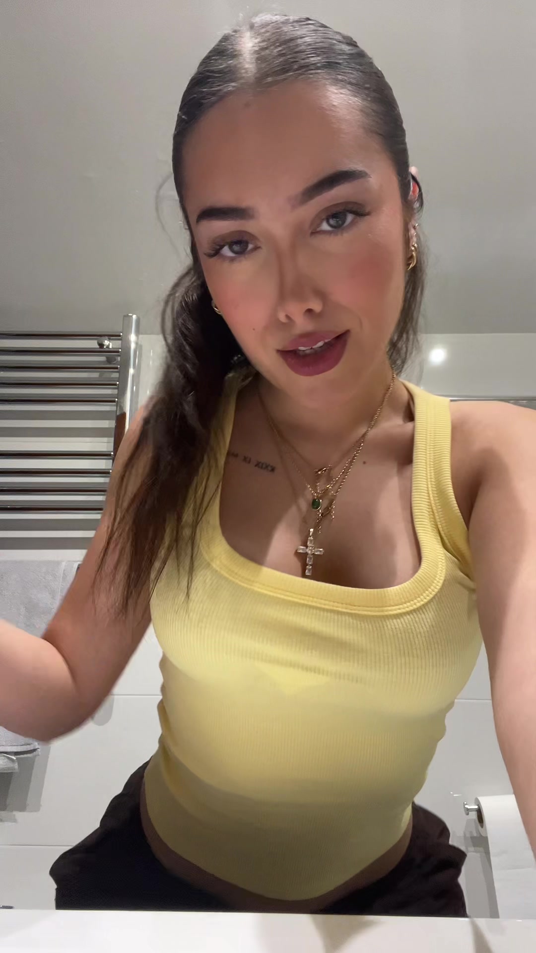 @anita