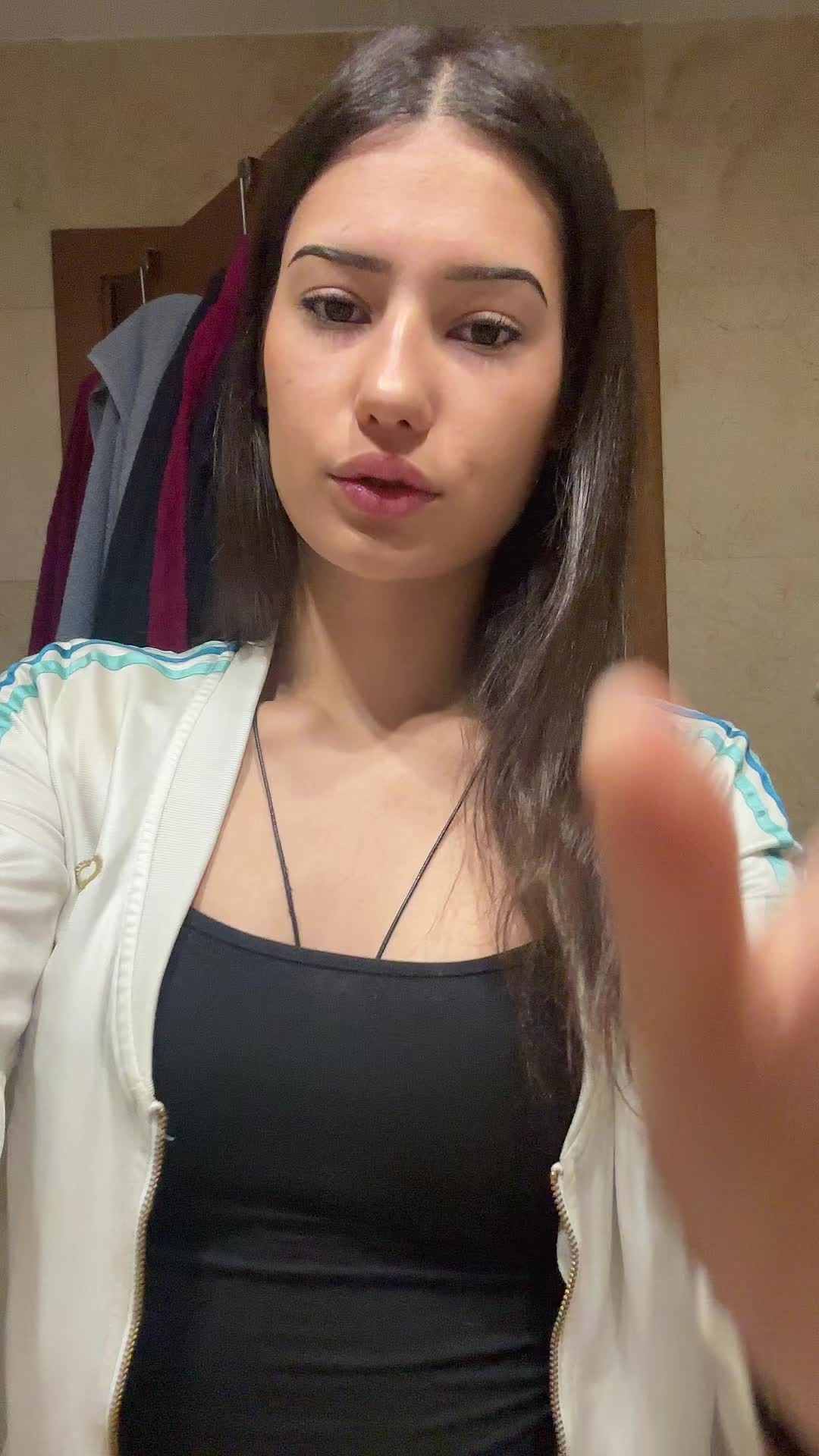 @444