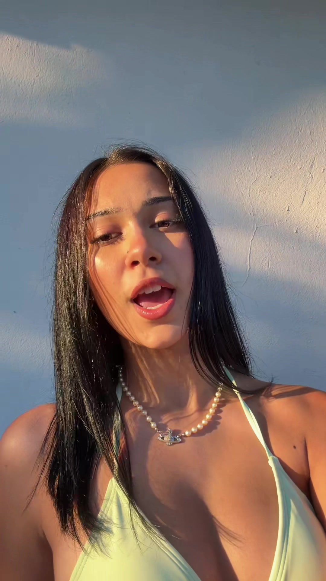 @Sophia.
