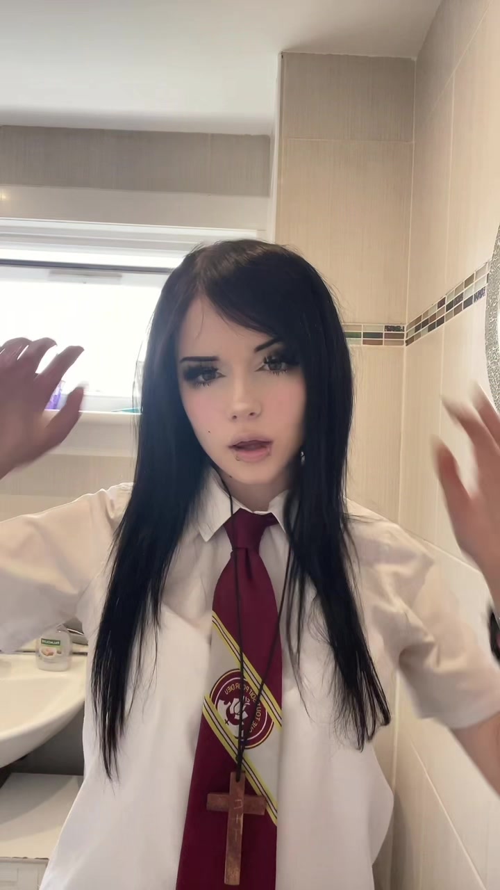 @tia ⚔️