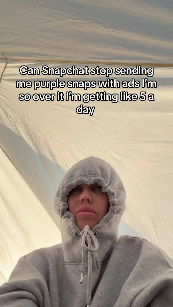 @CourtneyLewis