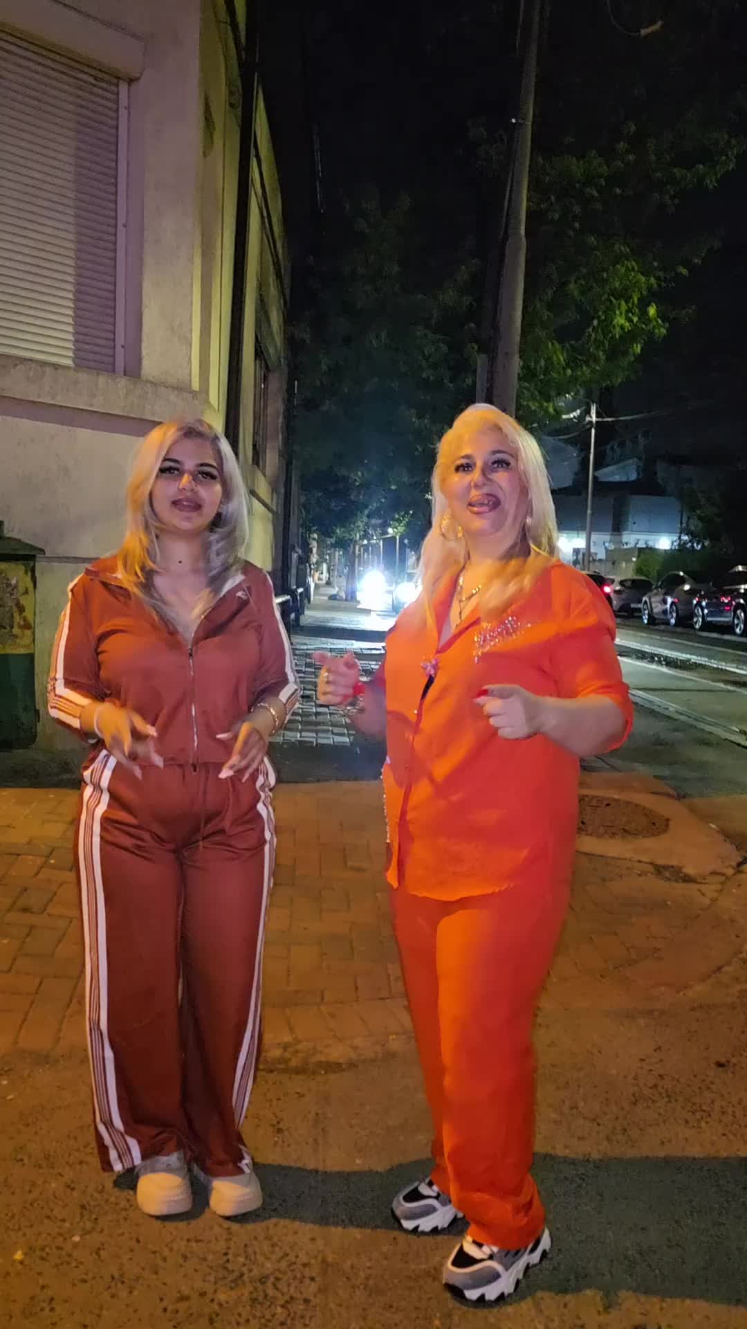 @Paula bracho ❤️🧡💛