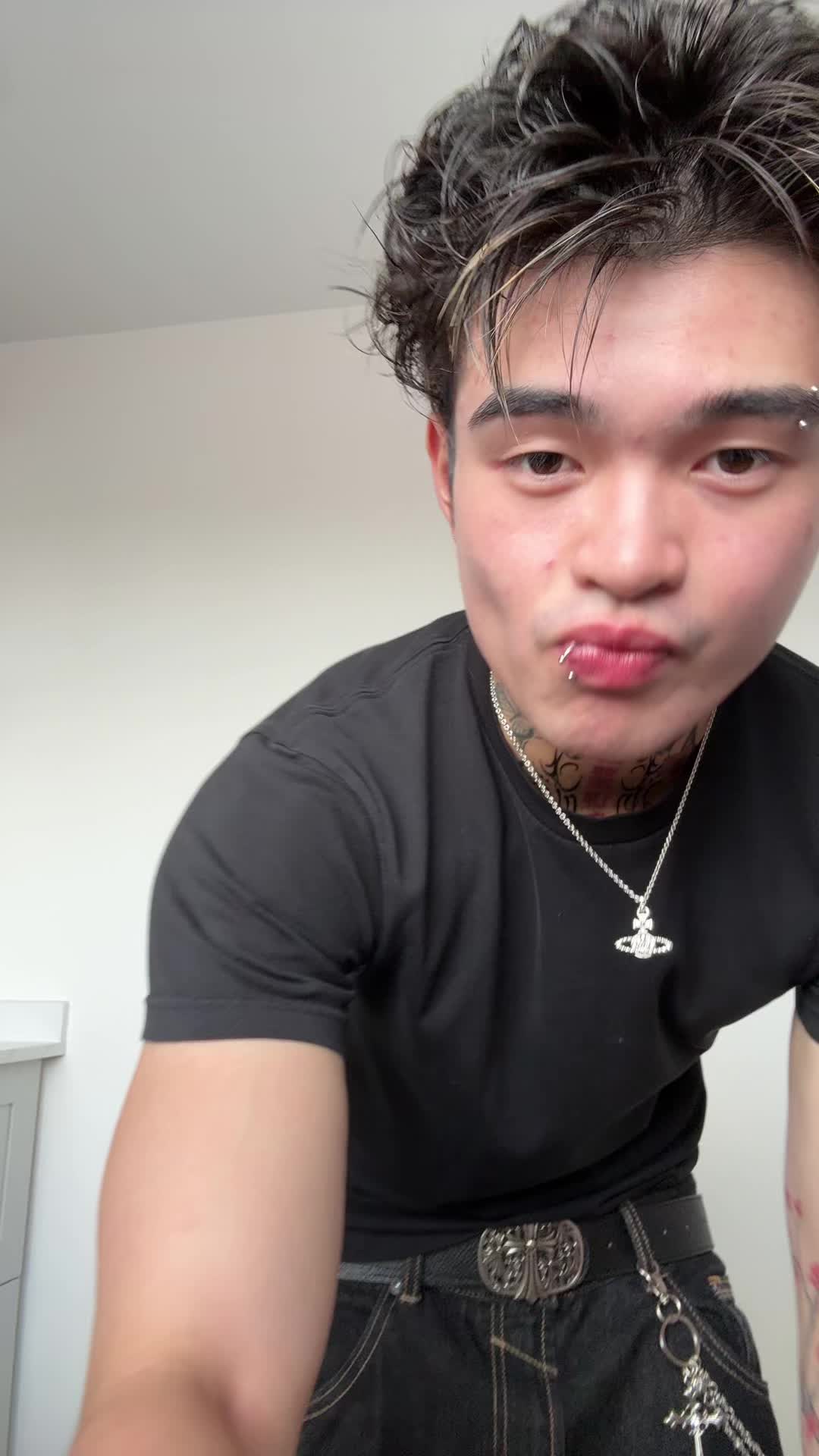 @ๆ๐จ๐ณ๐ฏ๐ต