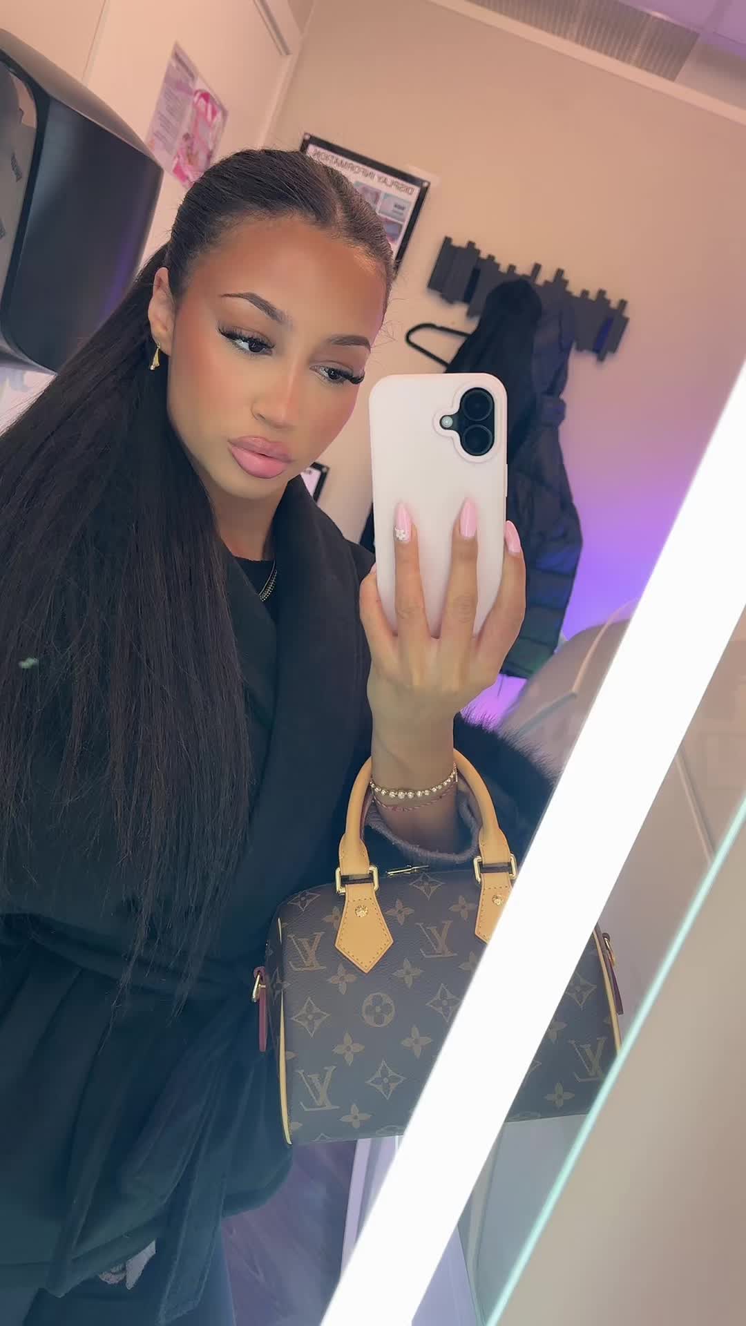 @🇩🇿🇺🇬