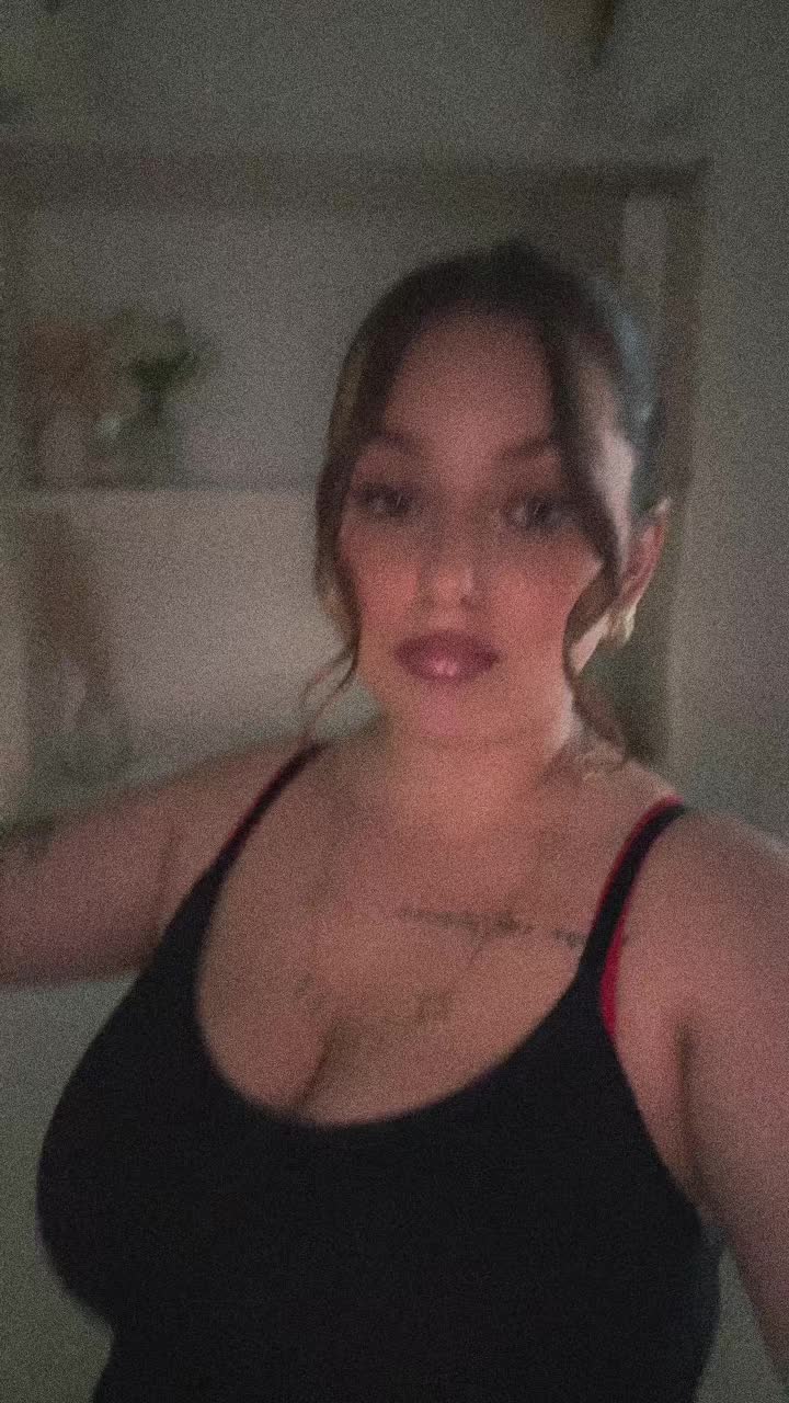 @Julia🦭