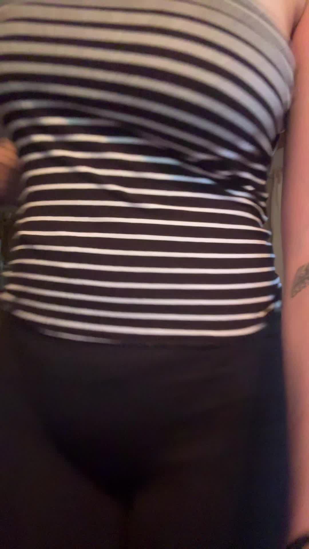 @Hailiejane