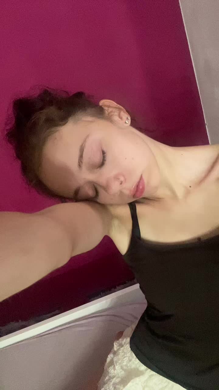 @𝒮𝒶𝓃𝒿𝒶 🎀