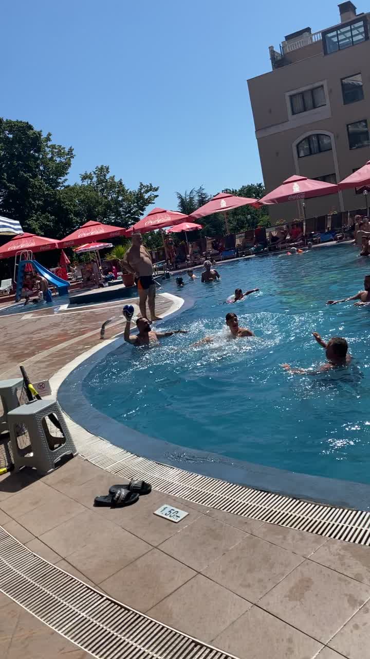 @Daniela Gabriela